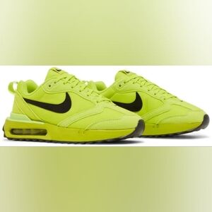 Nike Women's Air Max Dawn Lime Green Athletic Shoes Size 9 US